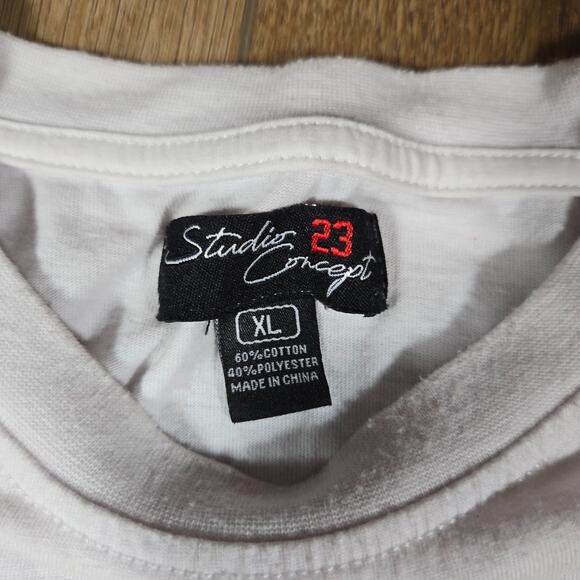 Studio 23 Concept Shirt Men’s XL White Cash Rules Graphic Tee Rap Y2K Streetwear - Picture 3 of 6